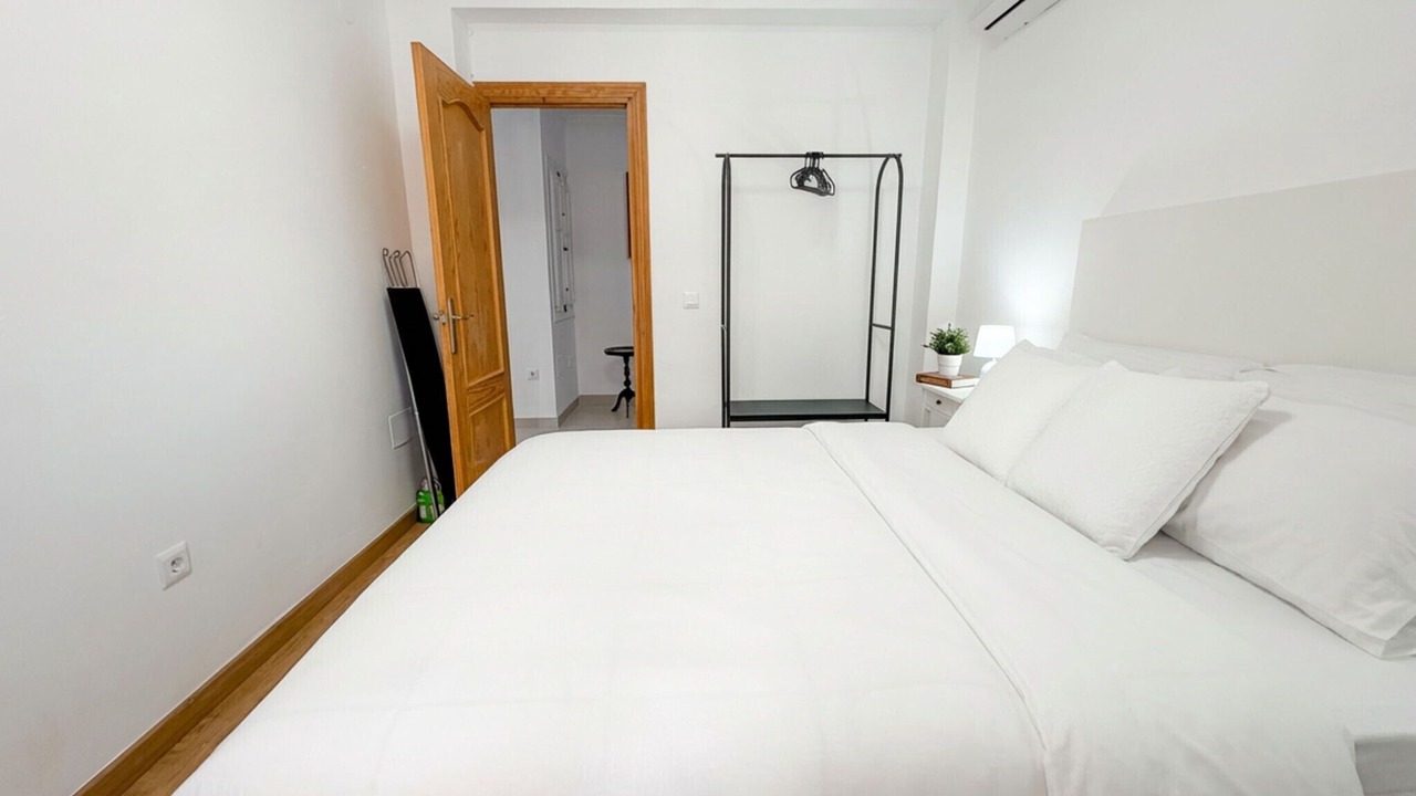 Photo of Bedroom in Nerja City Centre