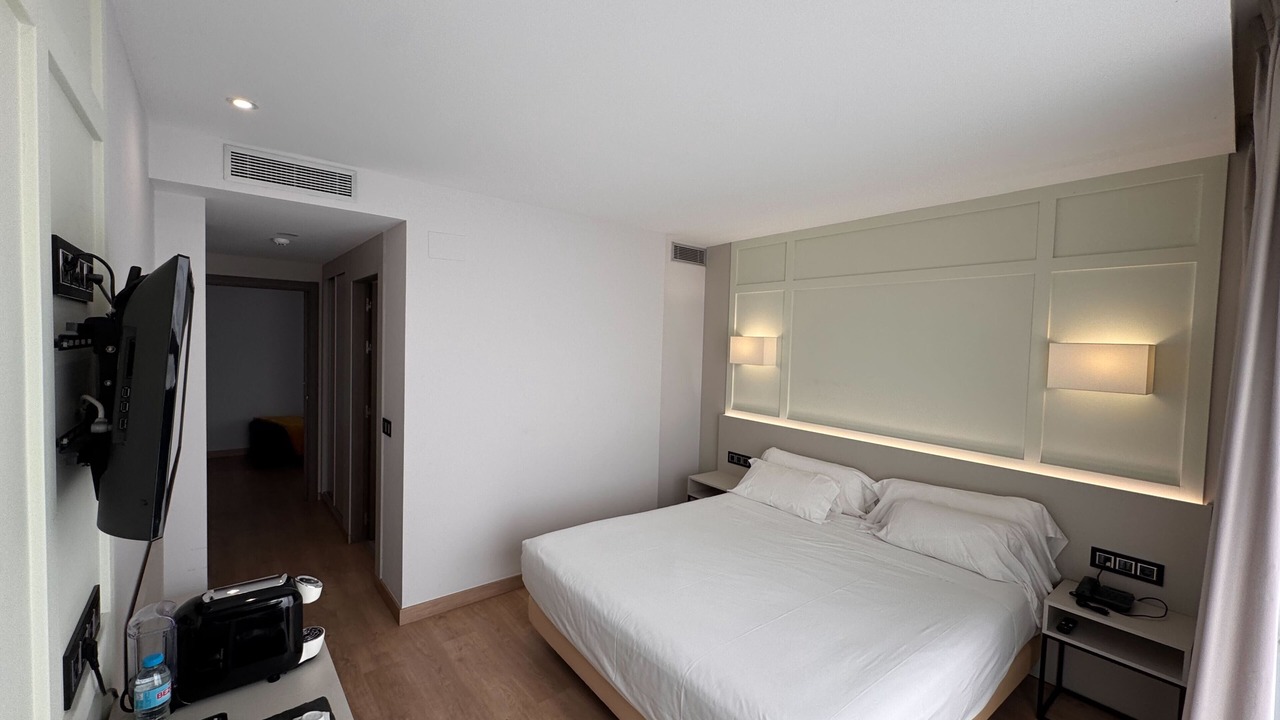 Photo of Bedroom in Fazouro