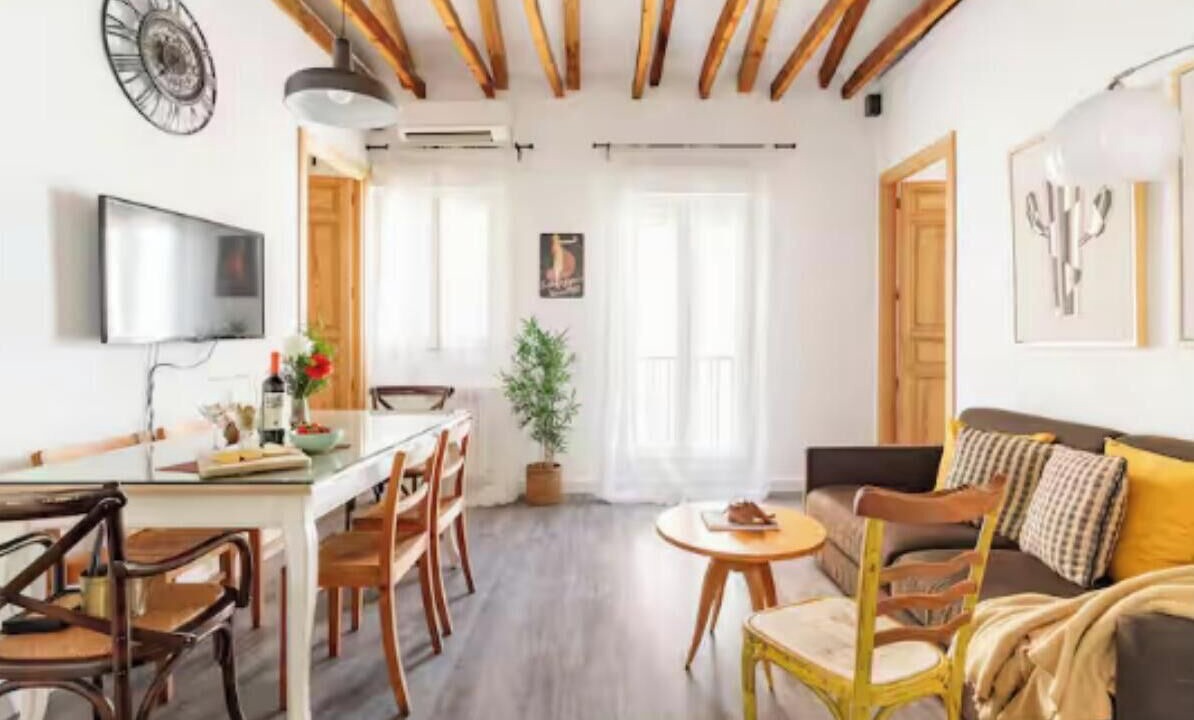 Photo of Livingroom in Embajadores