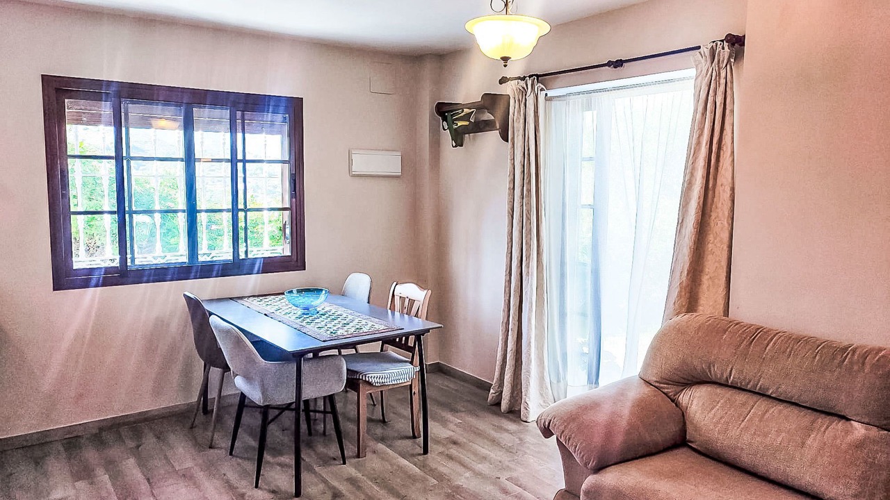 Photo of Livingroom in Guaro