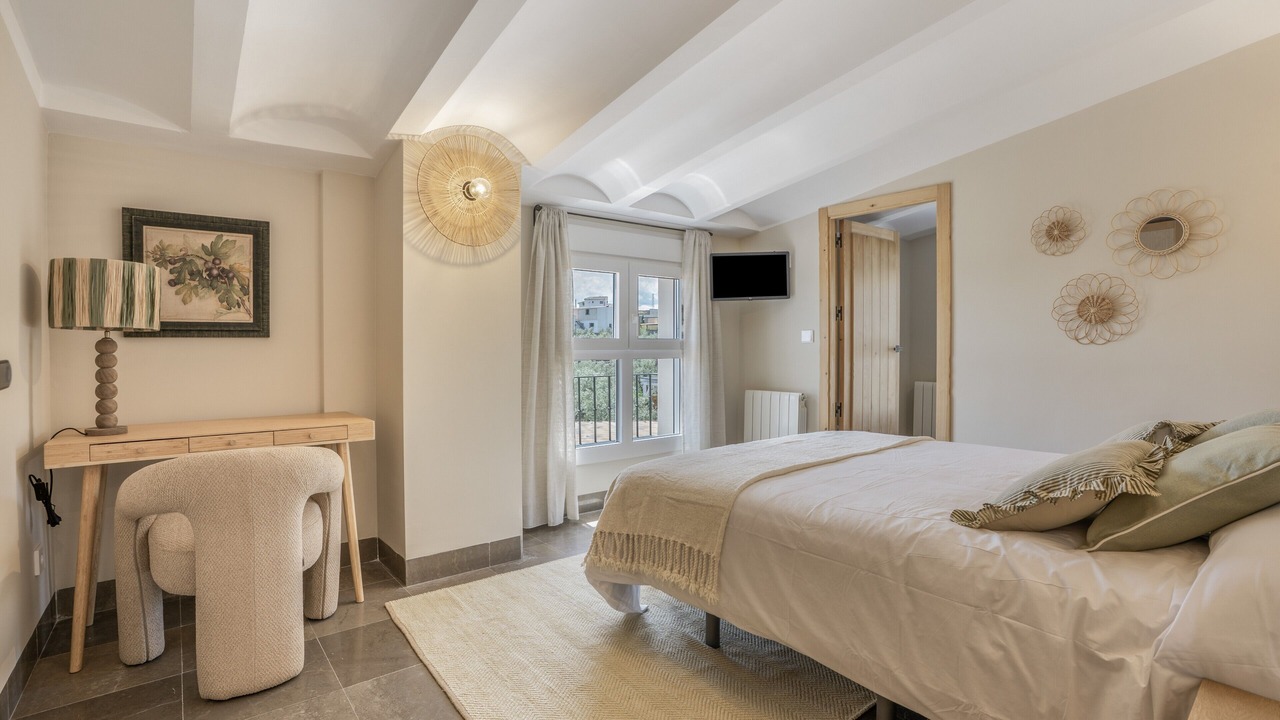 Photo of Bedroom in Baza