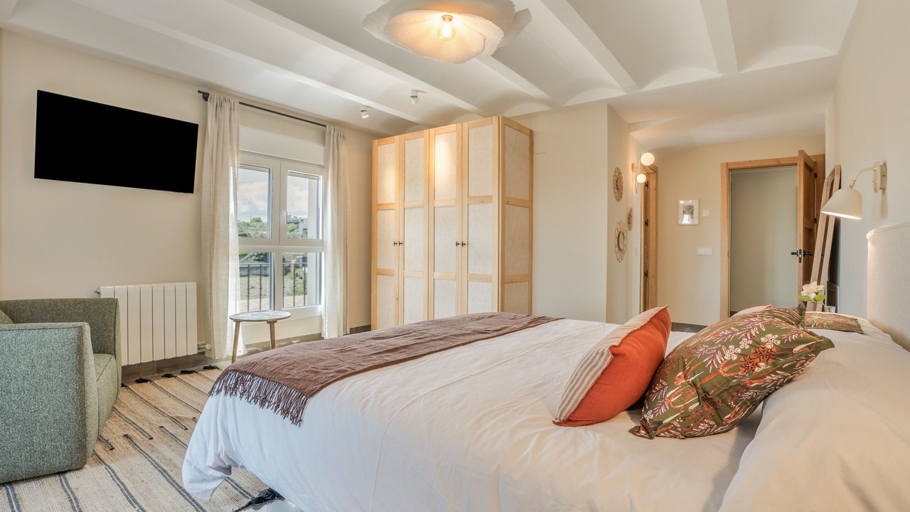 Photo of Bedroom in Baza