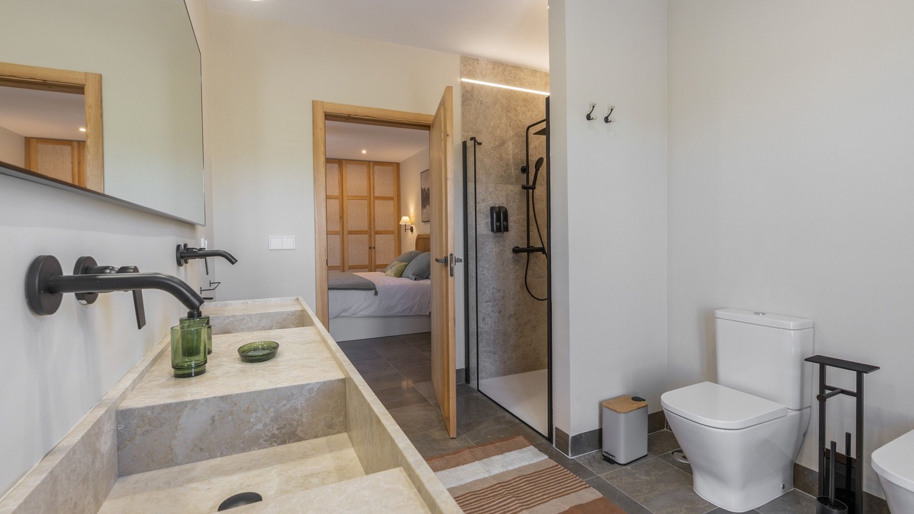 Photo of Bathroom in Baza