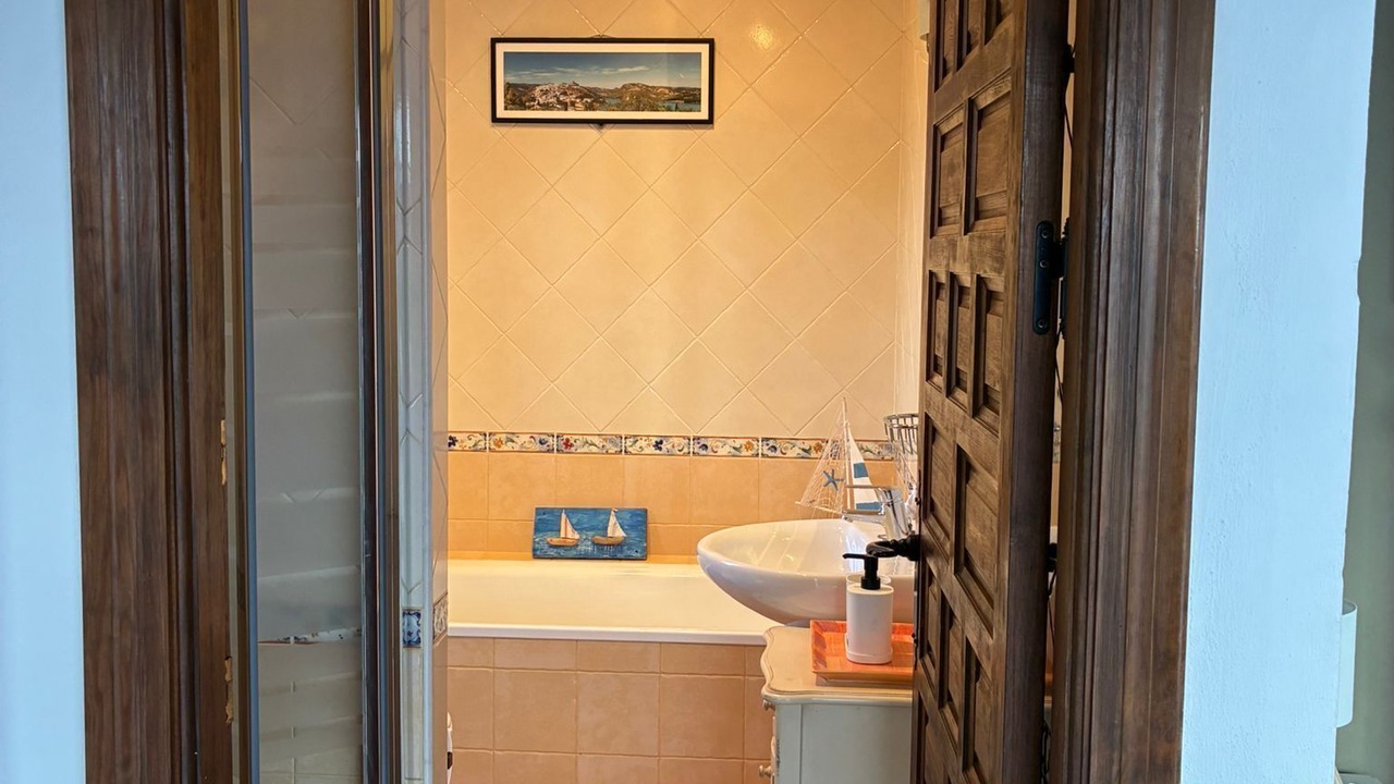 Photo of Bathroom in Iznajar