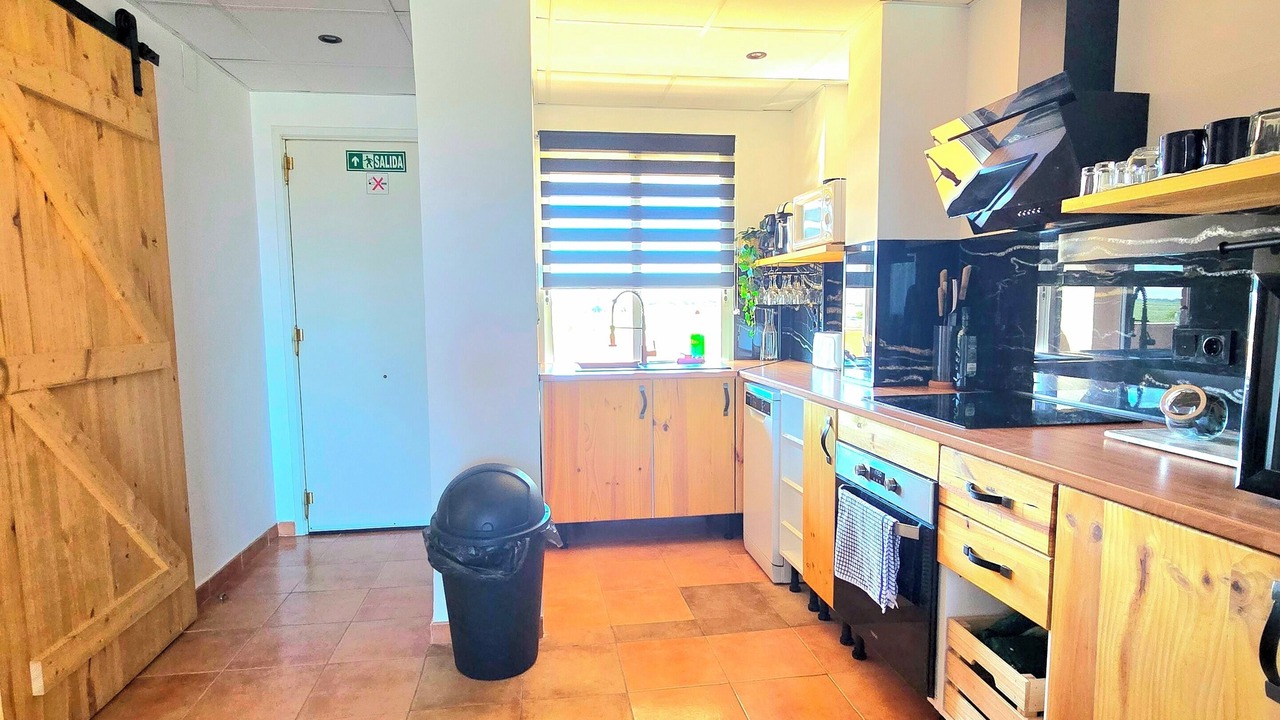 Photo of Kitchen in Los Nietos