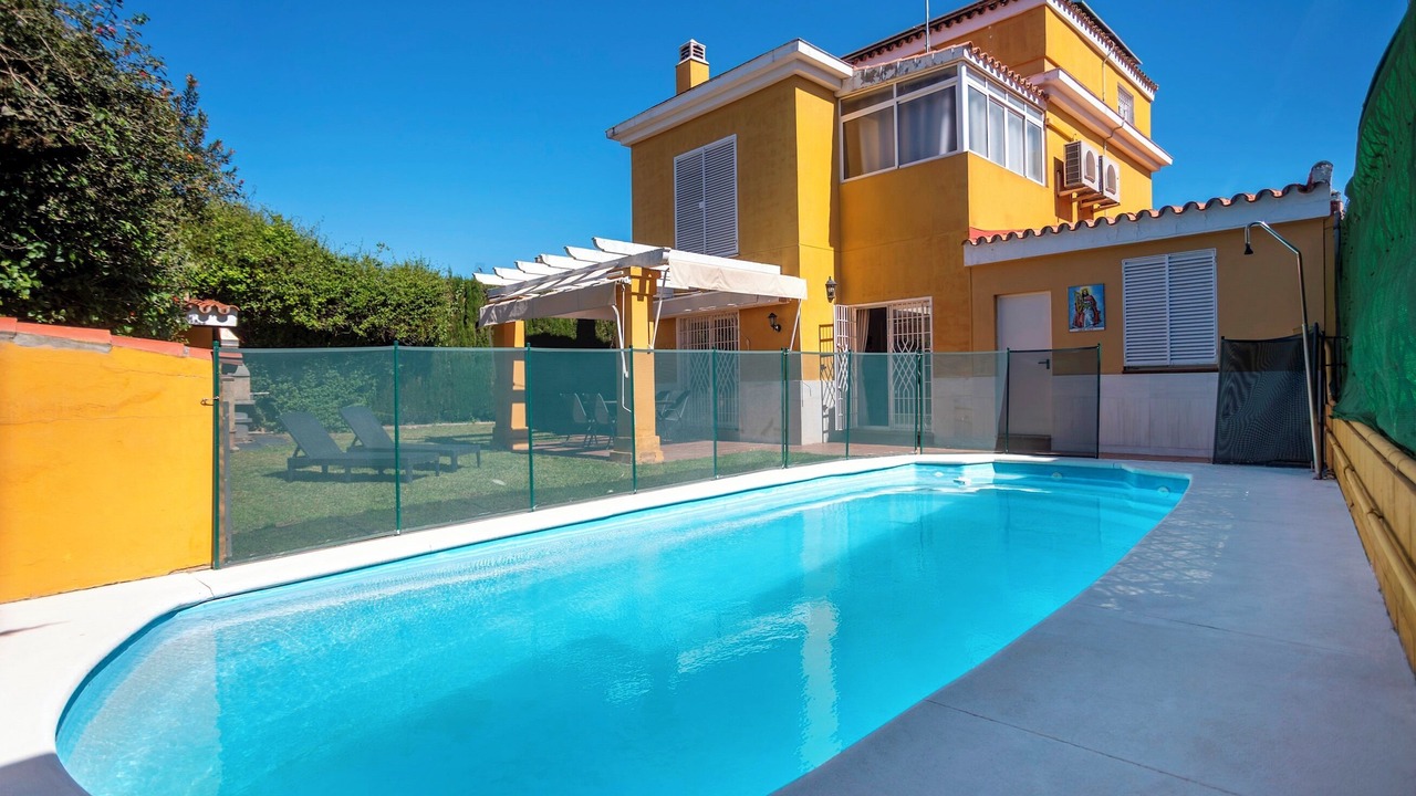 Photo of Outdoor in Palomares del Rio