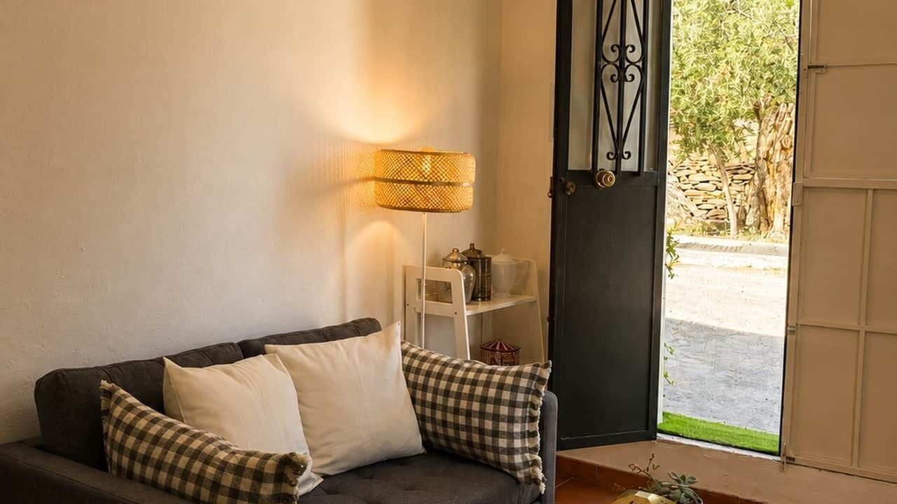 Photo of Livingroom in Gergal