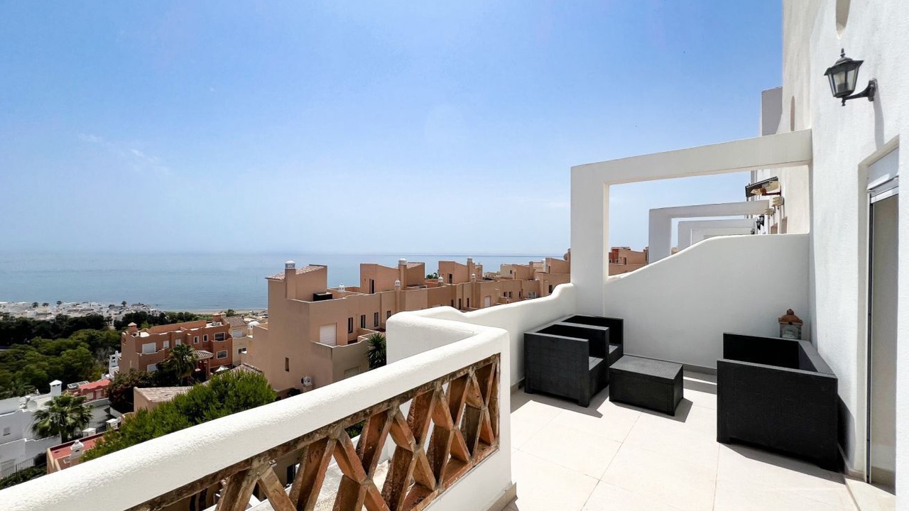 Photo of Patio Balcony in Bahia de Casares