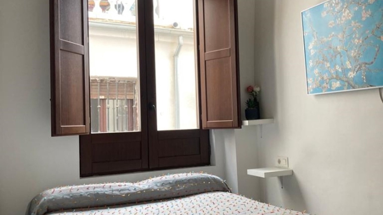 Photo of Bedroom in Central District