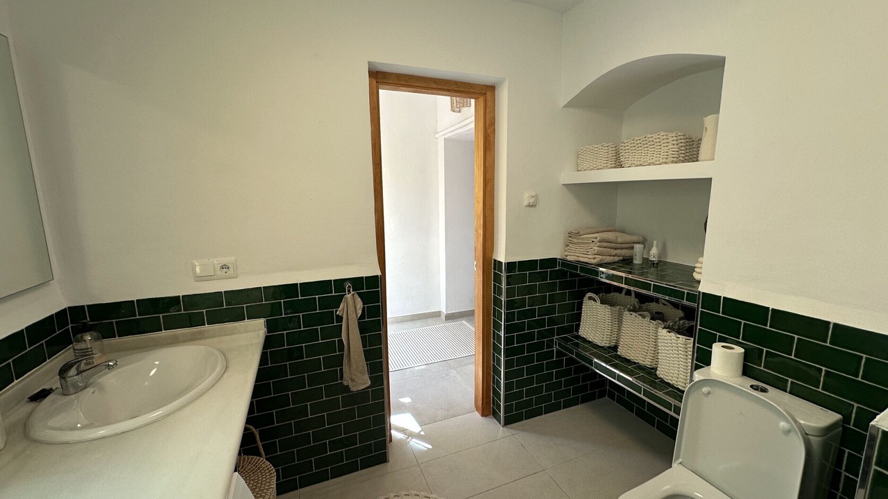 Photo of Bathroom in Maro
