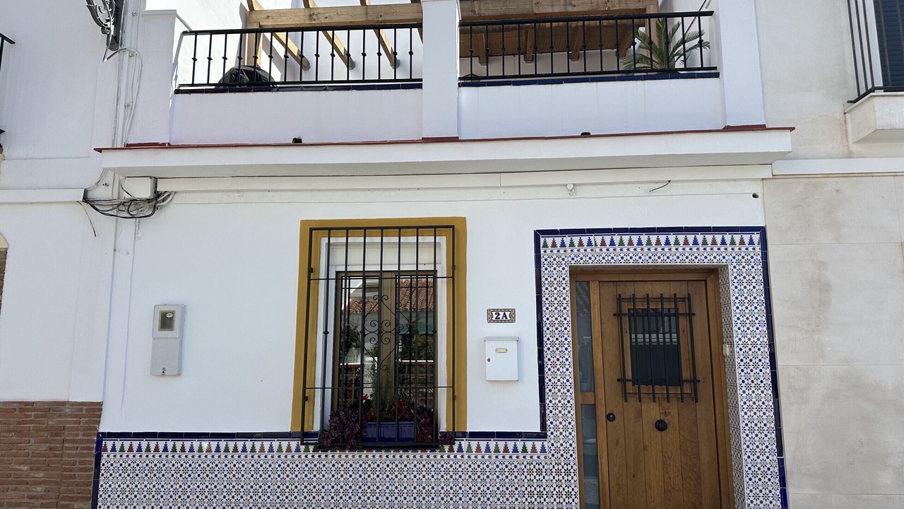 Photo of Outdoor in Maro