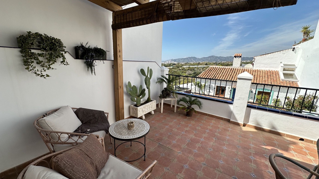 Photo of Patio Balcony in Maro