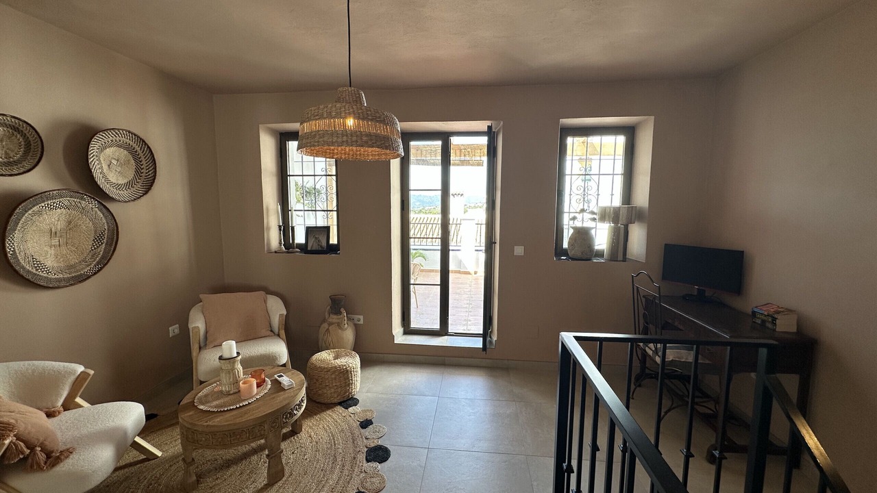 Photo of Livingroom in Maro
