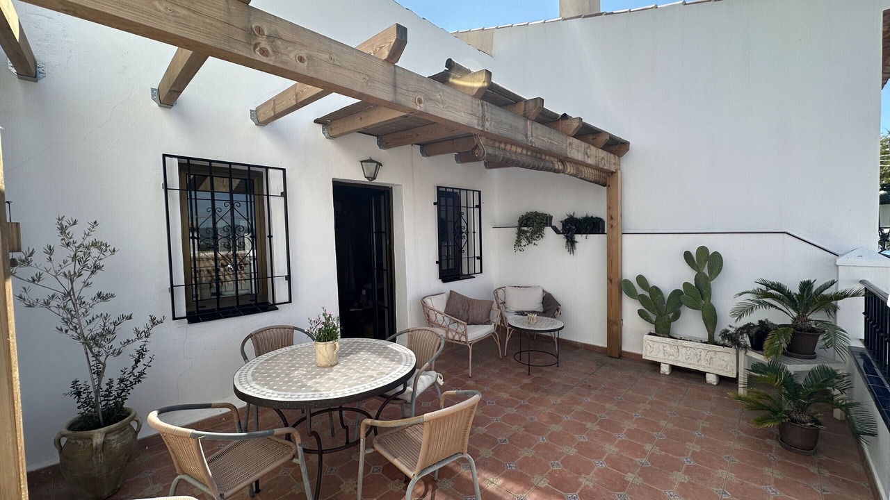 Photo of Outdoor in Maro