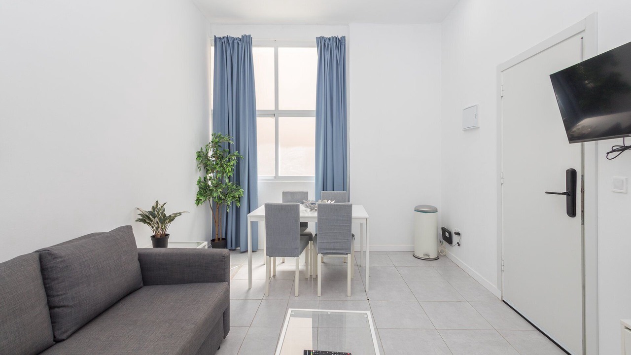 Photo of Livingroom in Bailen-Miraflores