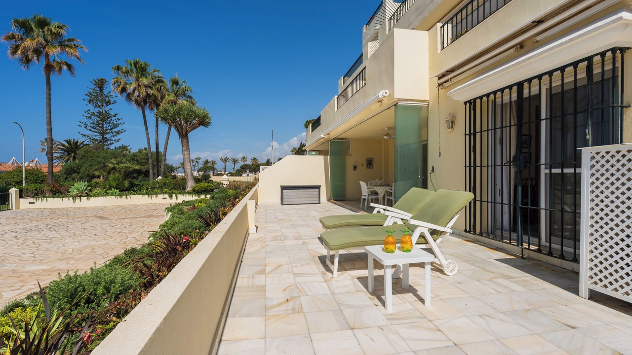 Photo of Patio Balcony in Nikki Beach