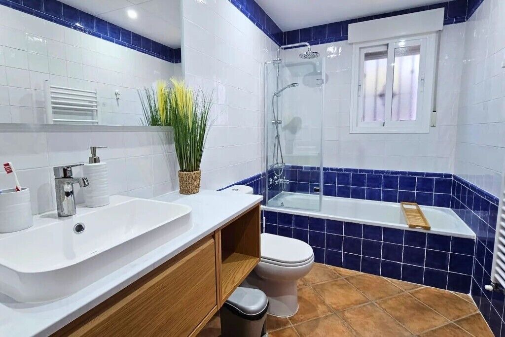 Photo of Bathroom in Alcaucin