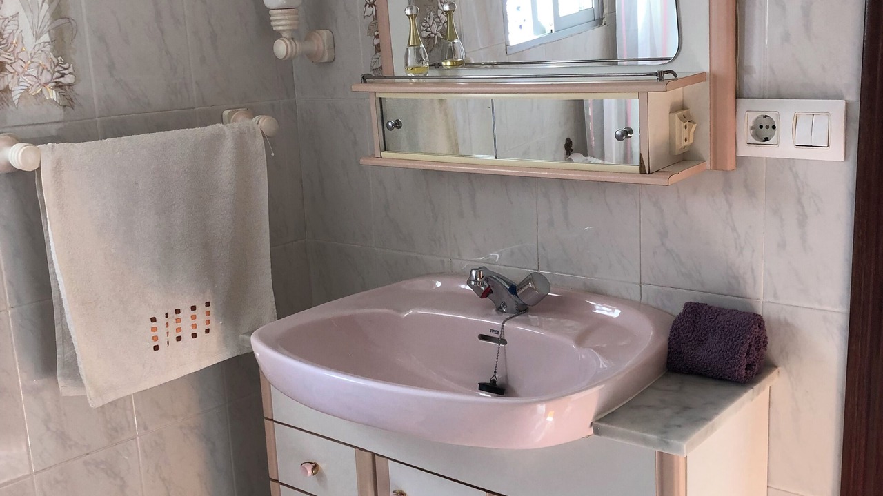 Photo of Bathroom in Rute