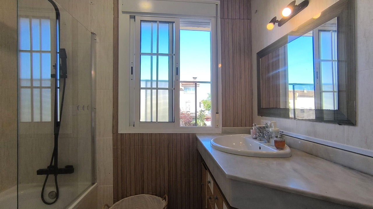 Photo of Bathroom in Guillena