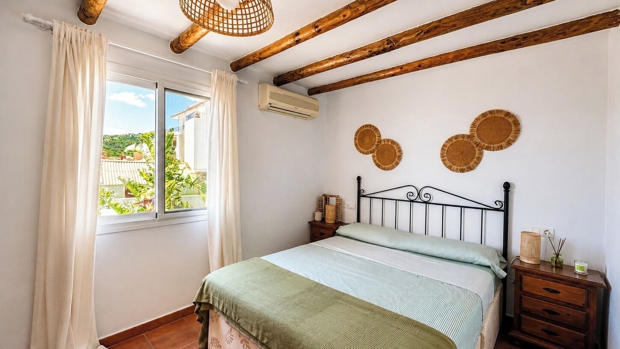 Photo of Bedroom in Canillas de Albaida