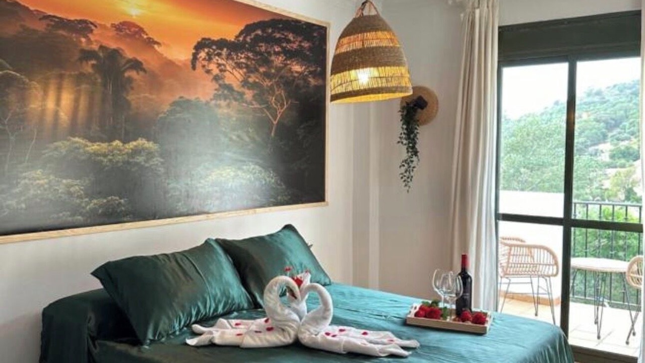 Photo of Bedroom in Benamahoma