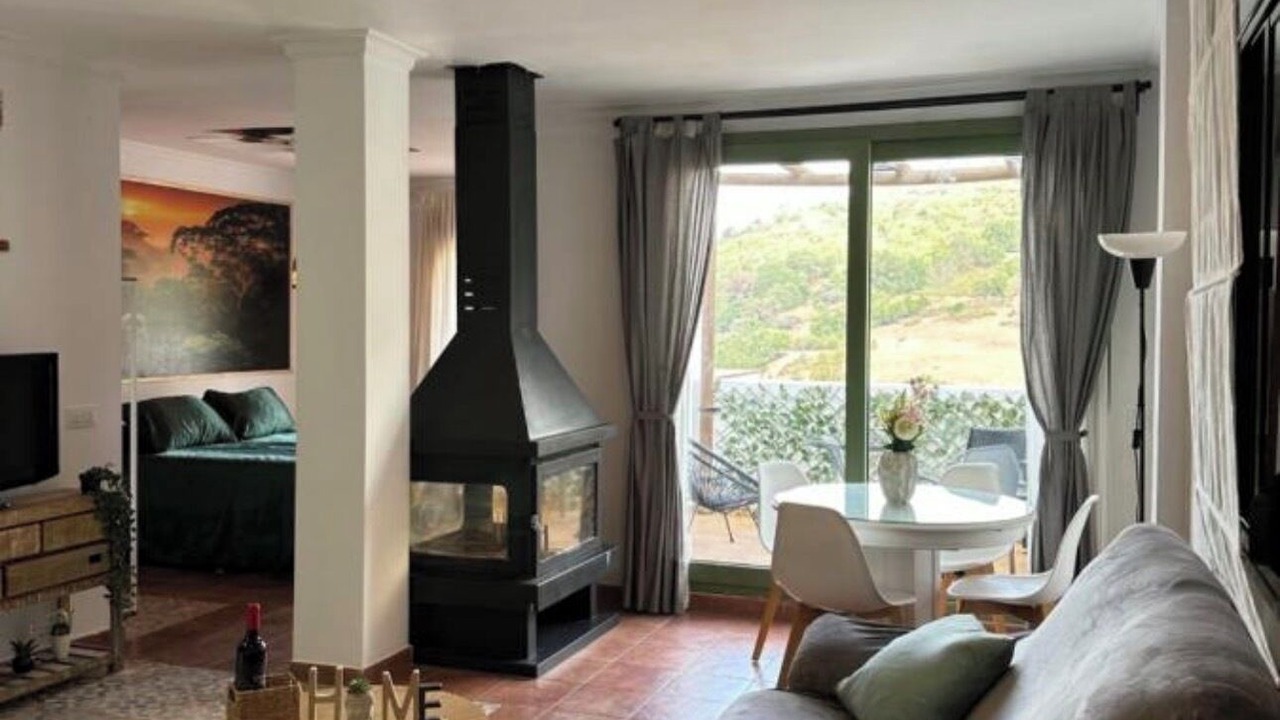 Photo of Livingroom in Benamahoma