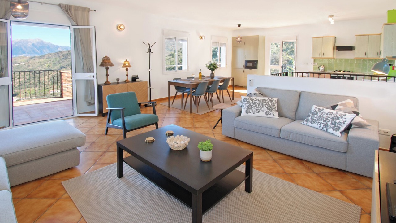 Photo of Livingroom in Comares