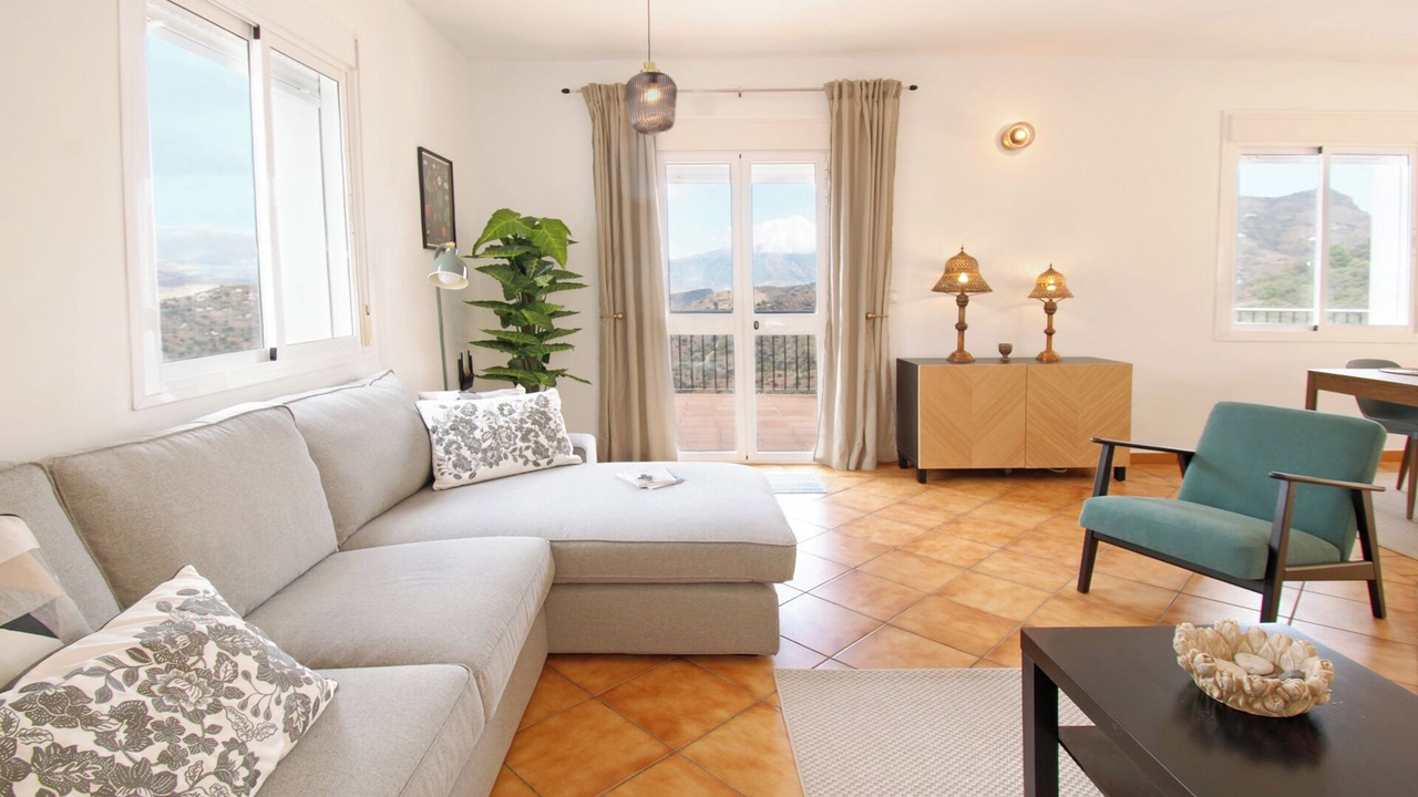 Photo of Livingroom in Comares