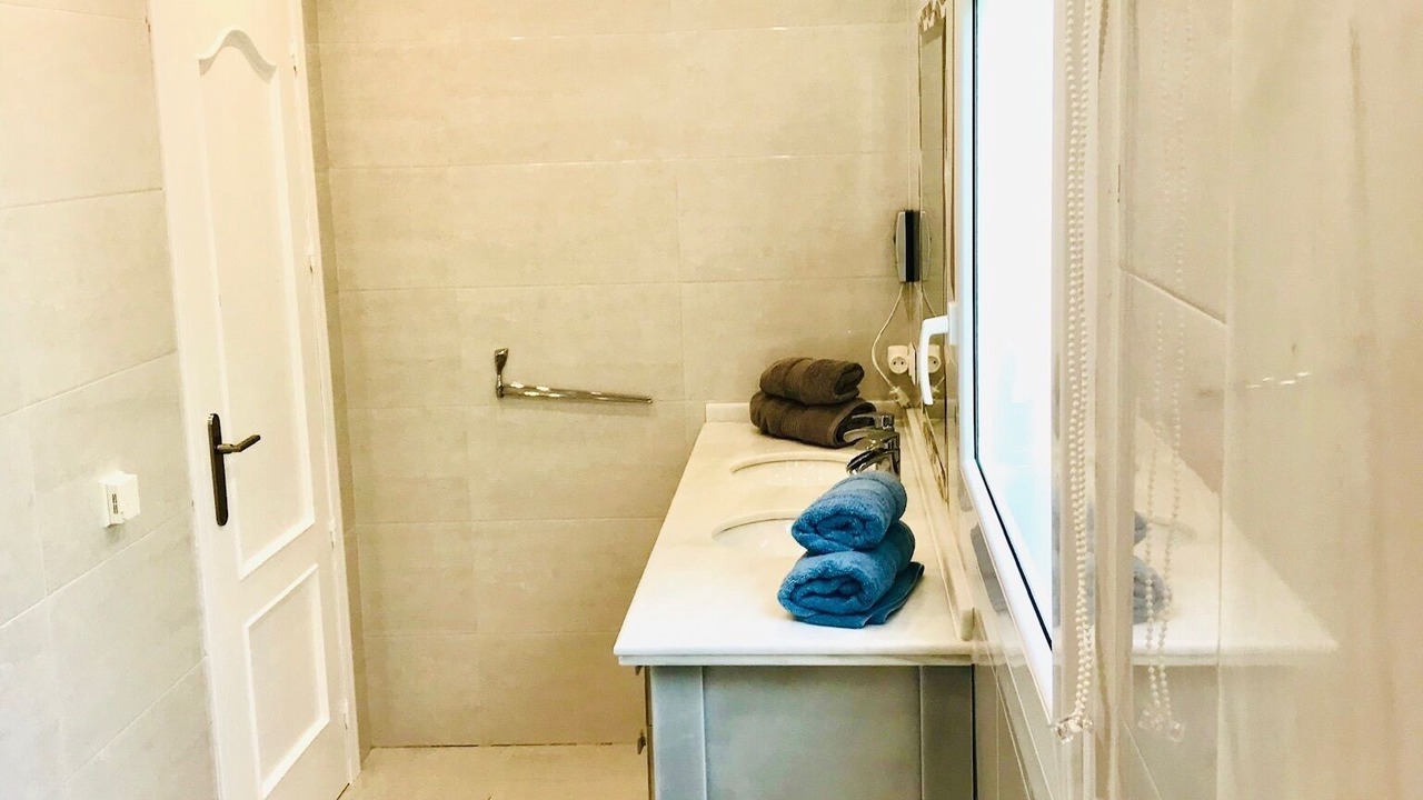 Photo of Bathroom in Canillas de Aceituno