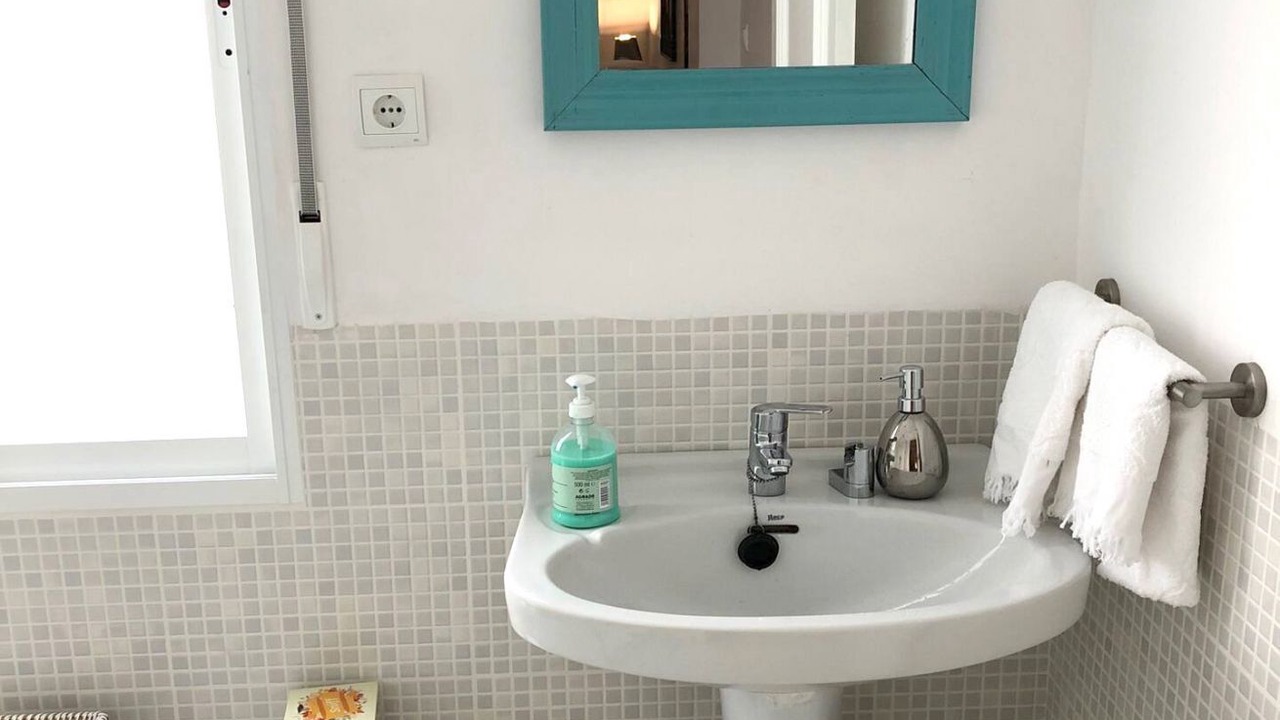 Photo of Bathroom in Jewish Quarter