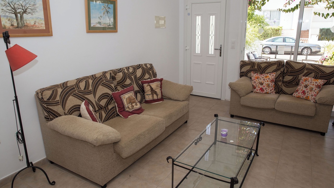 Photo of Livingroom in Vista de los Angeles-Rumina