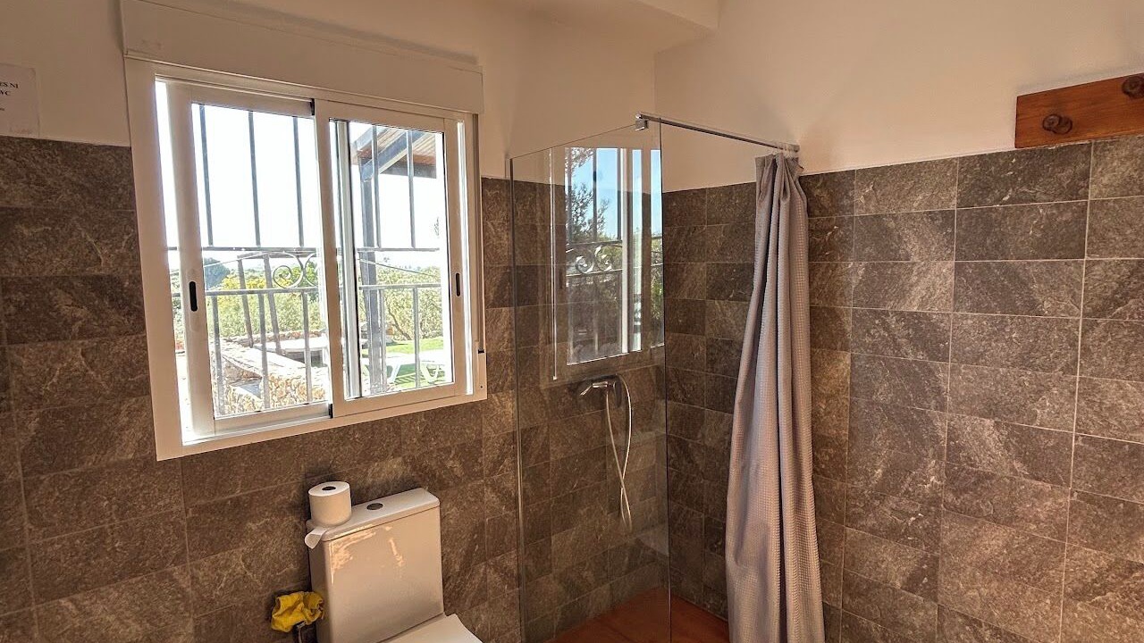 Photo of Bathroom in Arahal