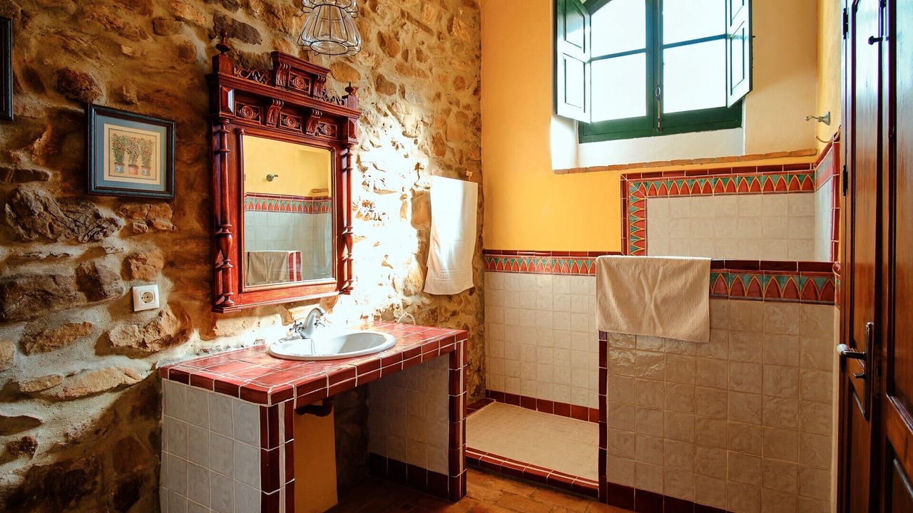 Photo of Bathroom in Jimena de la Frontera