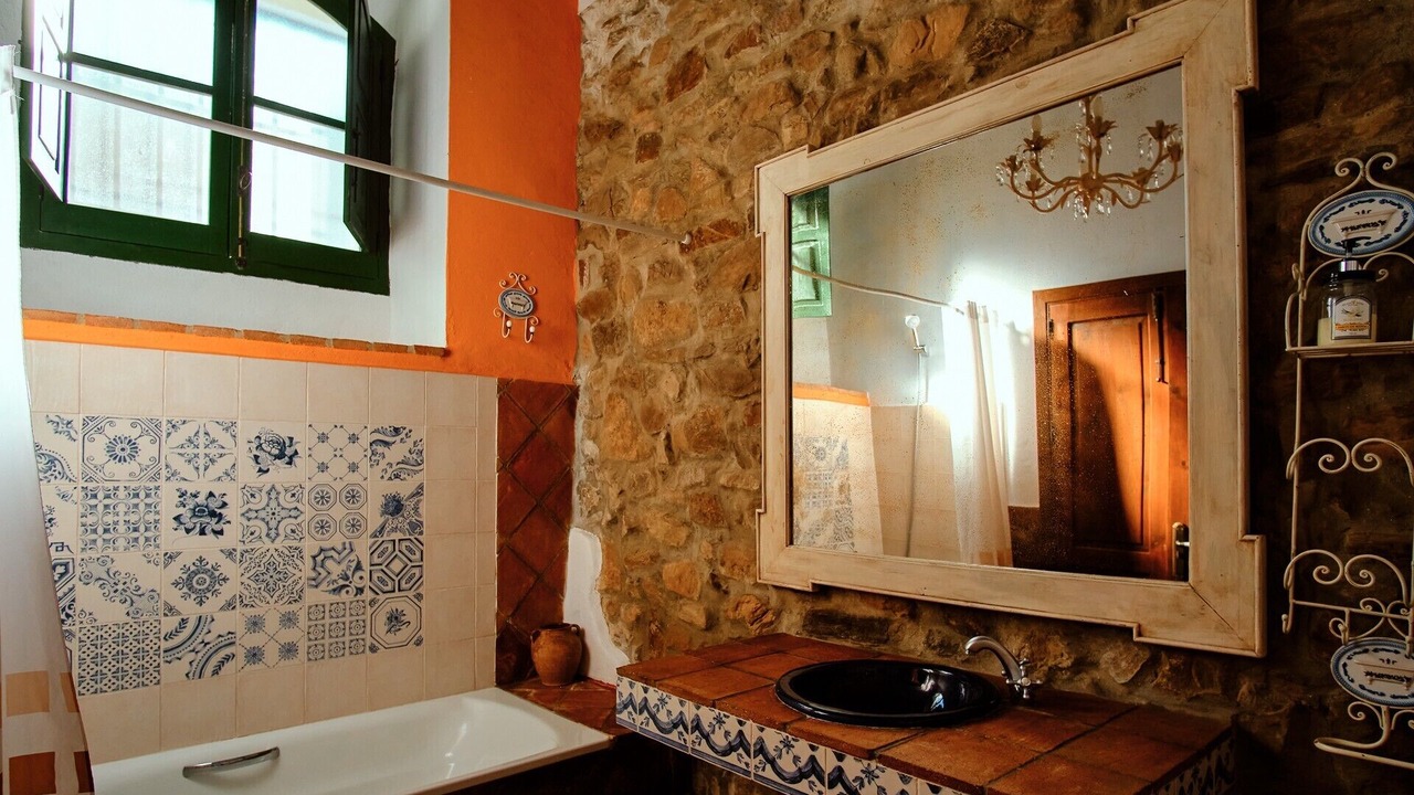 Photo of Bathroom in Jimena de la Frontera
