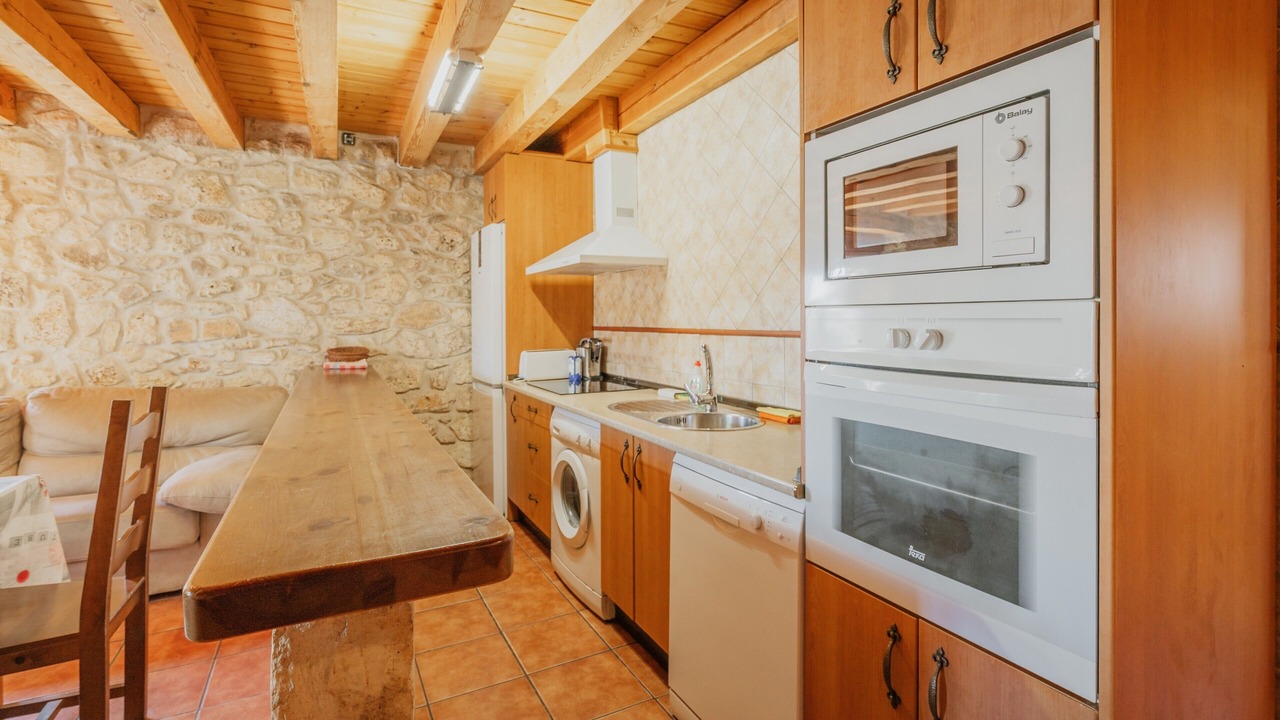 Photo of Kitchen in Castro de Fuentiduena