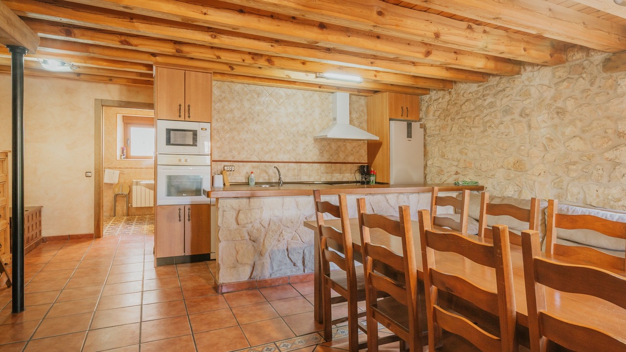 Photo of Kitchen in Castro de Fuentiduena