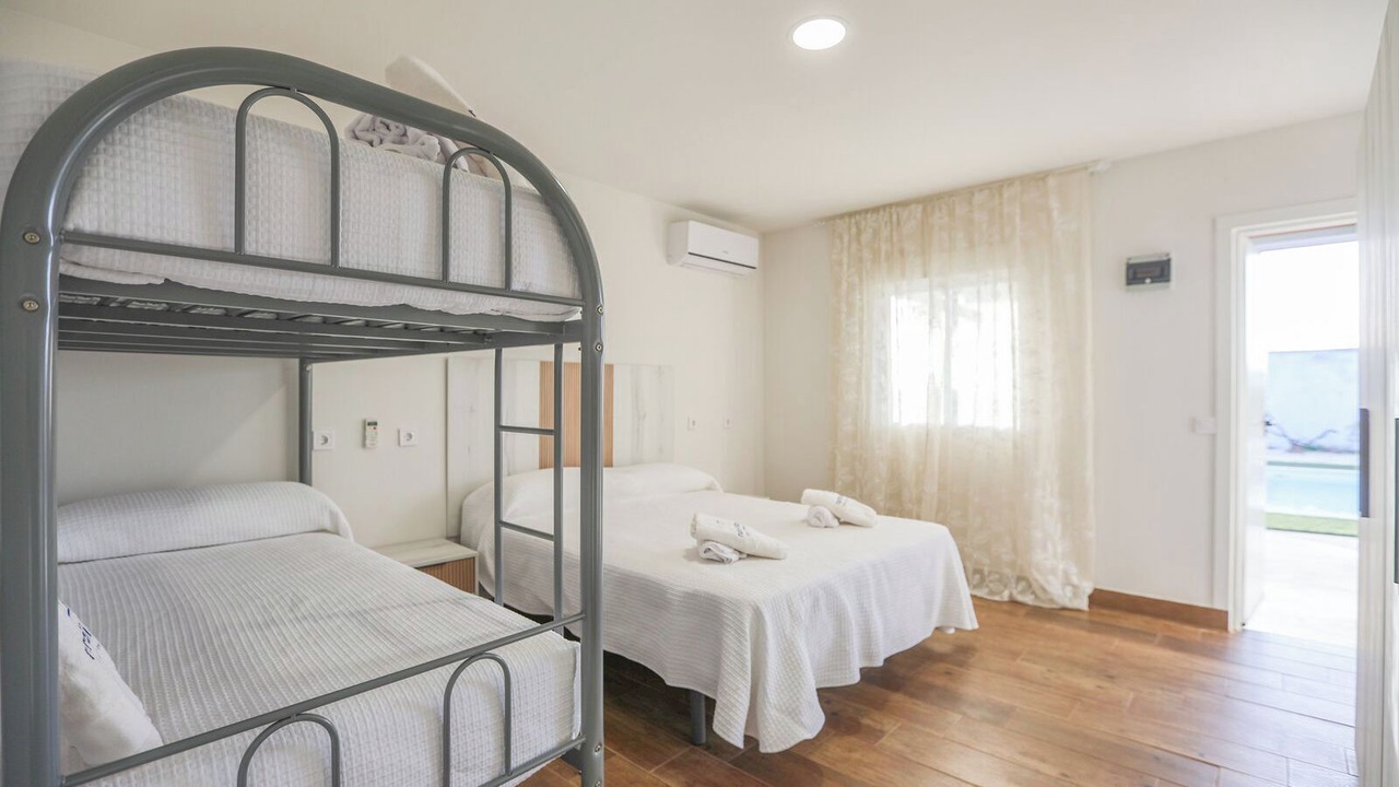 Photo of Bedroom in La Carlota