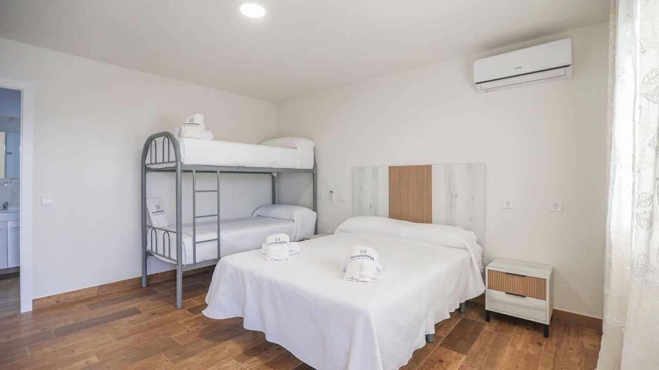 Photo of Bedroom in La Carlota