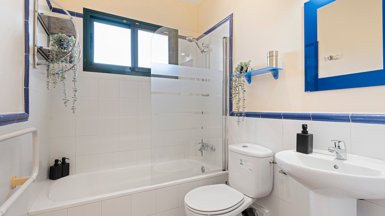 Photo of Bathroom in Alcaucin