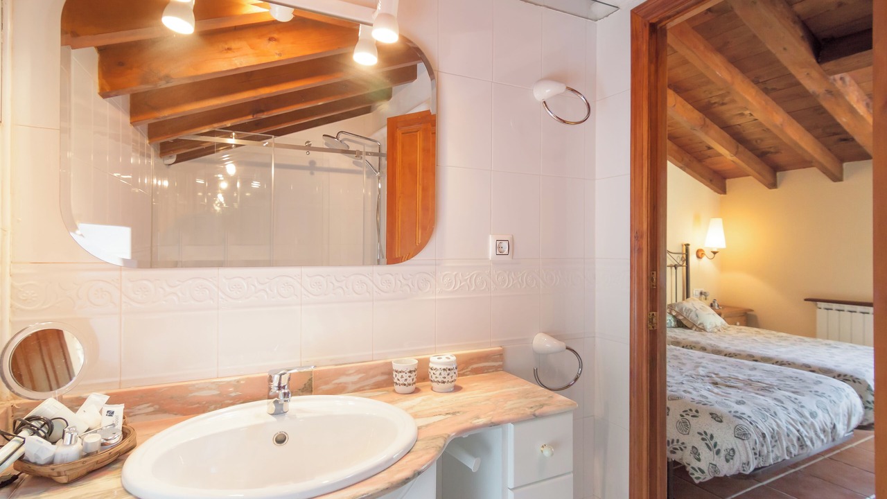 Photo of Bathroom in Voto