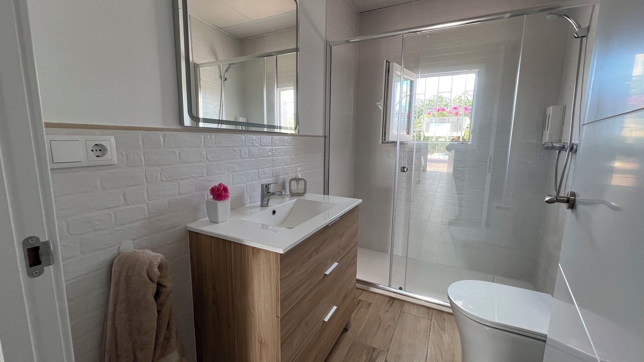Photo of Bathroom in Santaella