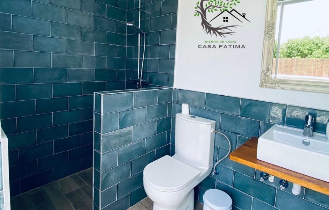 Photo of Bathroom in Ubrique