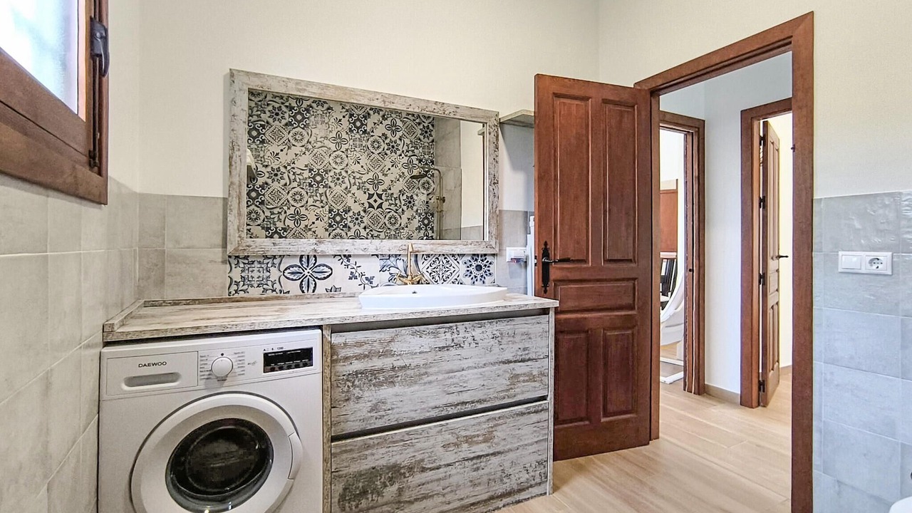 Photo of Bathroom in Adamuz
