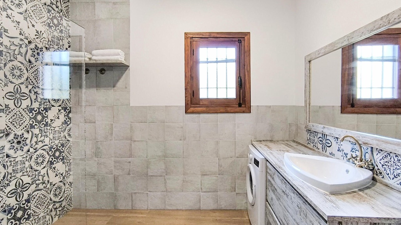 Photo of Bathroom in Adamuz