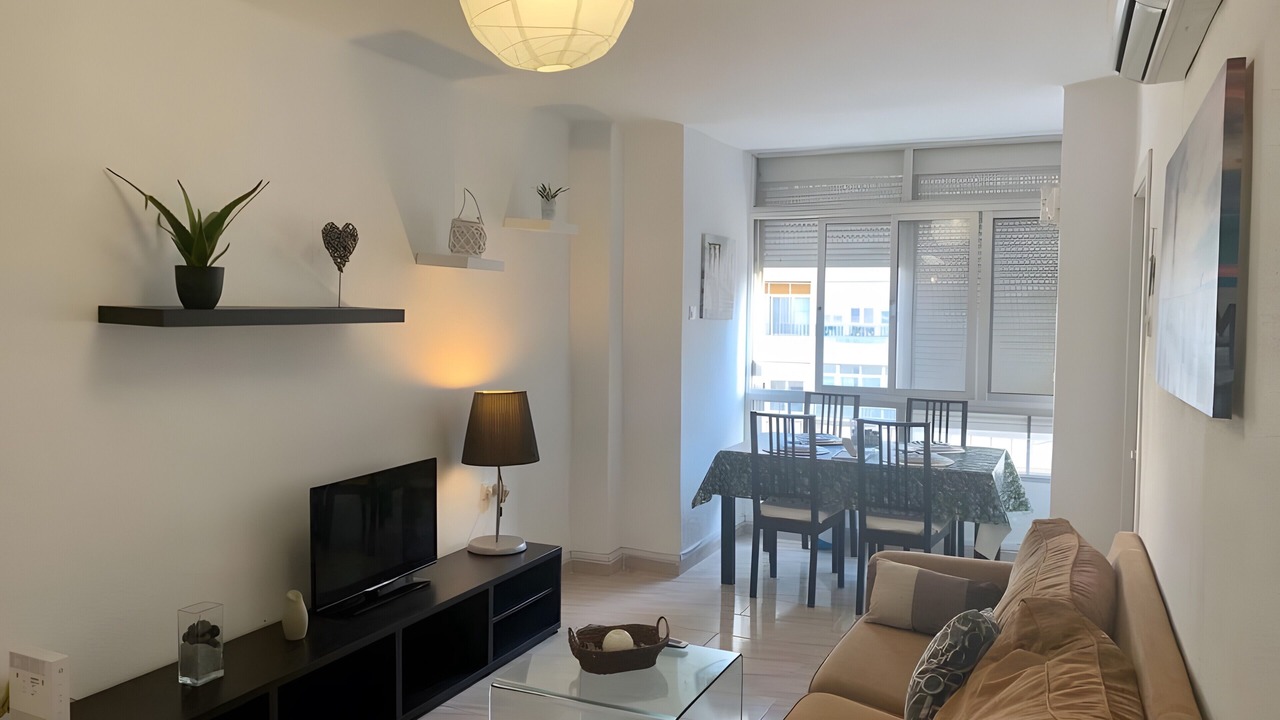Photo of Livingroom in Bailen-Miraflores
