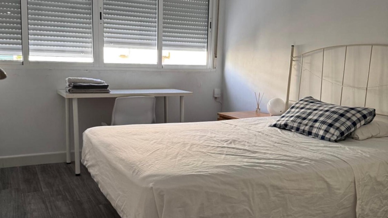 Photo of Bedroom in Bailen-Miraflores