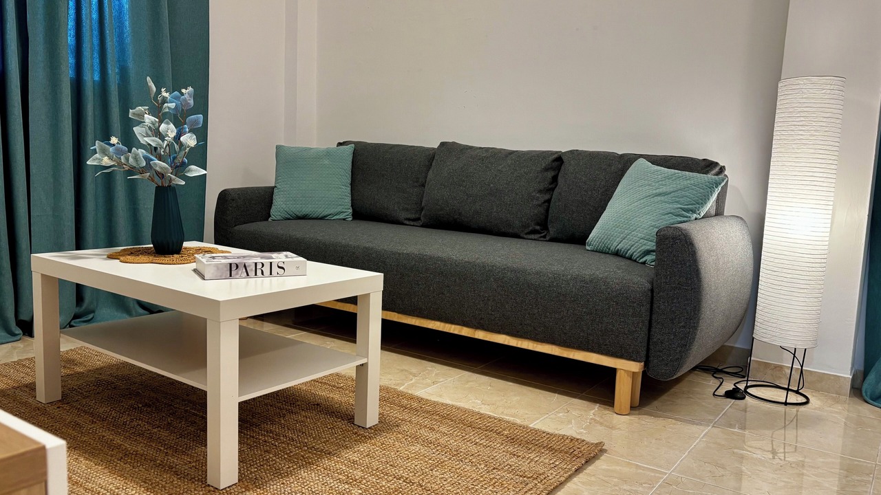 Photo of Livingroom in San Fernando