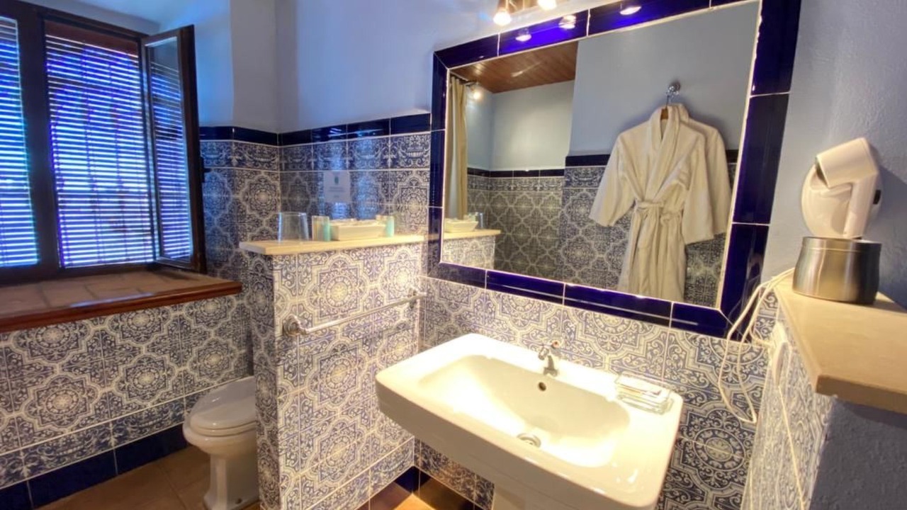 Photo of Bathroom in Montoro