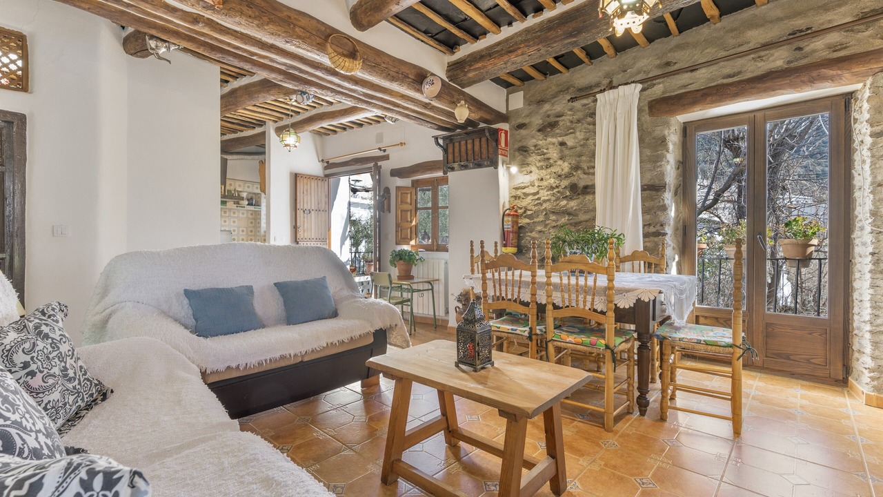 Photo of Livingroom in Bubion