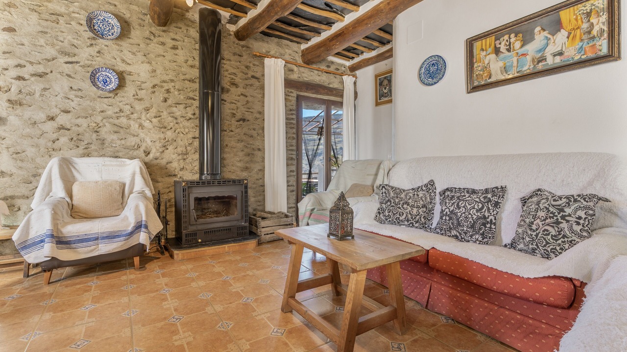 Photo of Livingroom in Bubion